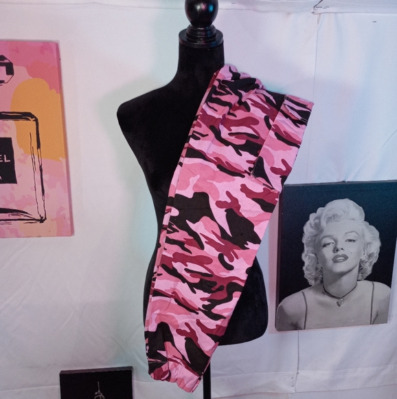 Canvas pink camo pants - Picture 2 of 6
